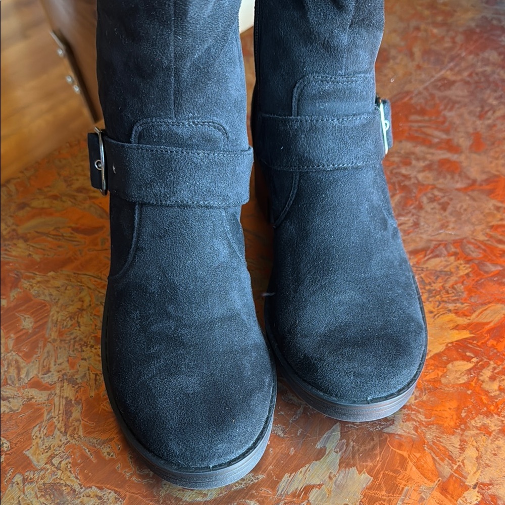 Life Stride Olympia Knee High Black Heeled Boots with Side Zipper and Buckle - Picture 8 of 12